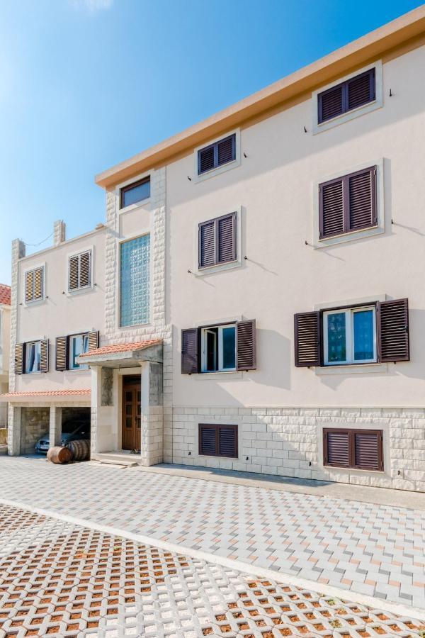 Apartment Karlo Kaštela Εξωτερικό φωτογραφία