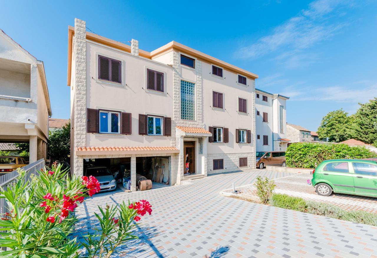 Apartment Karlo Kaštela Εξωτερικό φωτογραφία